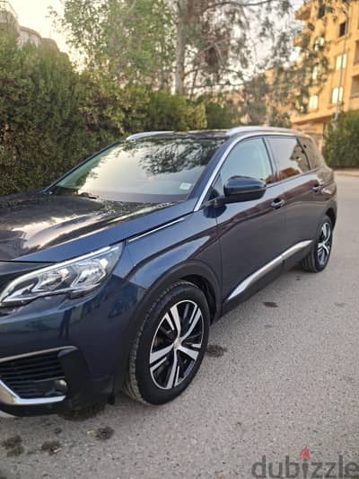 Peugeot 5008 2019