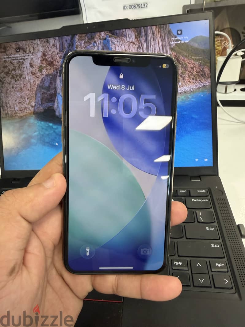 Apple - iPhone 16 Pro 1