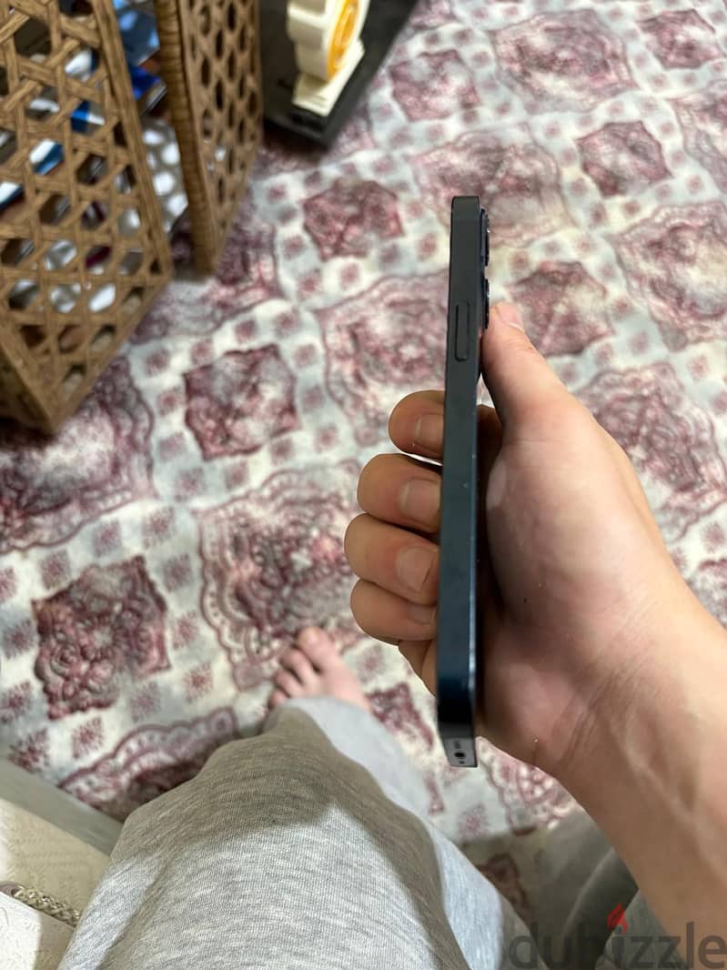 Apple - iPhone 13 2