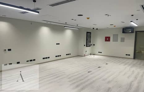 Office for Rent 68sqm fully finished Hyde Park