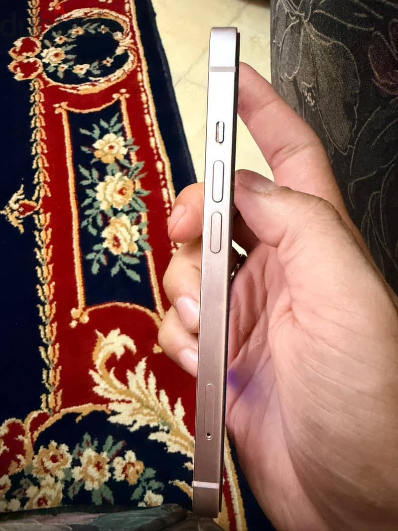 Apple - iPhone 13 3
