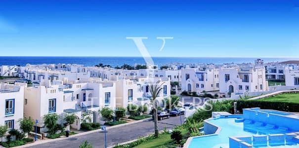 Sea & Lagoon View Townhouse - Fully Finished at LVLS Mountain View