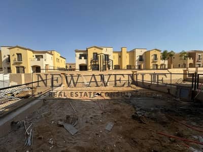 Under Market Price Townhouse Fully  finished in city gate