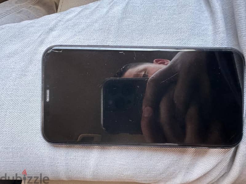 Apple - iPhone 11 2