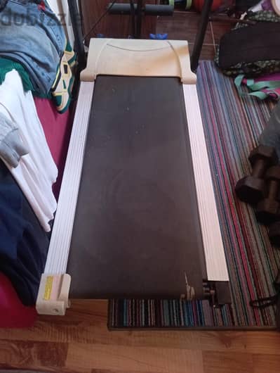 treadmill مشاية كهربائية بحالة ممتازة