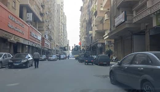 شقة لقطة للبيع في قلب سموحة - جاهزة للسكن الفوري بـ 2.5 مليون
