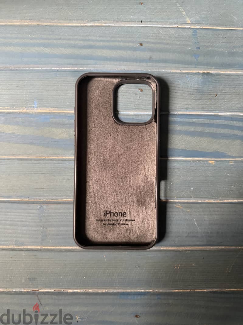 Cover iPhone 16 pro max 1