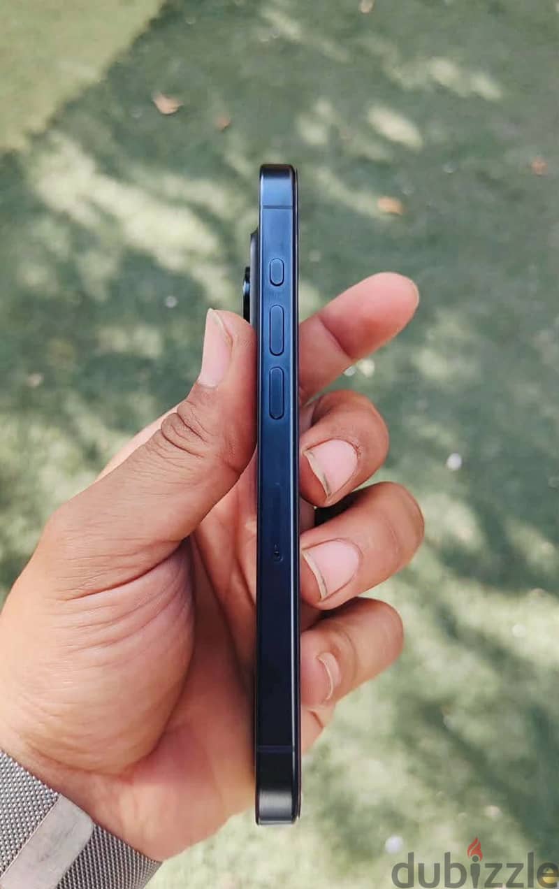 Apple - iPhone 15 Pro 3