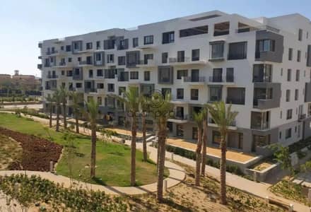 دوبلكس فاخر 263م + حديقة 90م في سوديك ايستاون موقع مميز وإطلالة رائعة نصف تشطيب بسعر 18.5 مليون