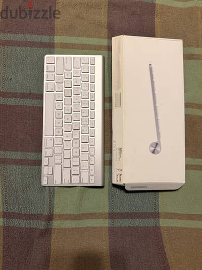 Apple wireless keyboard like new