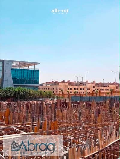Fully finished clinic with A/C units for sale; 7-year payment plan; located on the plaza next to The Gate, Sheikh Zayed.