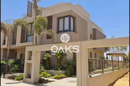 Villa for sale, fully finished, 221 m, in Sodic East Compound, New Cairo, in front of Madinaty, with installments over the longest period