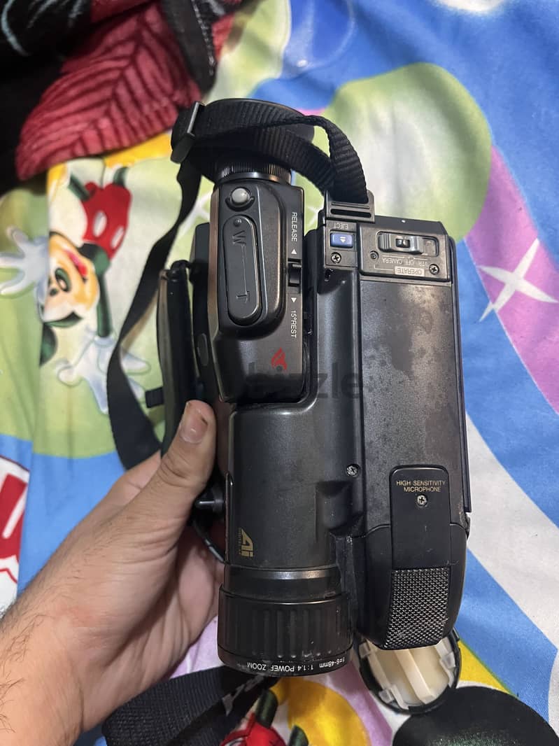 Camera panasonic NV-s500en 1