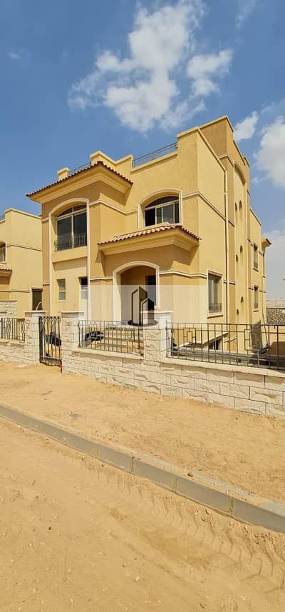 فيلا للبيع استلام فورى فيو مفتوح فى قلب التجمع الخامس Stone Park بالقرب من كل الطرق الرئيسية فى ستون بارك فيلا للبيع استلام فورى فيو مفتوح فى قلب التجمع الخامس Stone Park بالقرب من كل الطرق الرئيسية فى ستون بارك