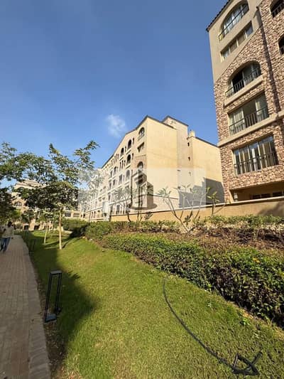 Move in now! A fully finished, ready-to-move-in apartment in Green Square Compound, including a bedroom and dressing room, at the best price.