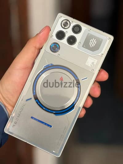 Redmagic 11 pro subzero 512gb 16gb مدفوع الضريبة بحالة الجديد تماما