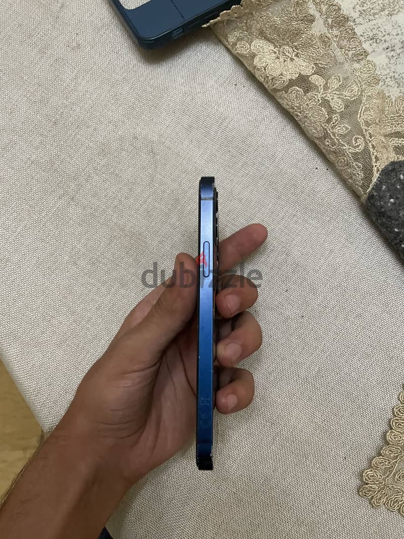 Apple - iPhone 12 4