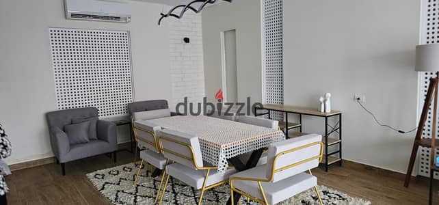Furnished apartment for rent (hotel-style) in Courtyard View landscape