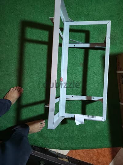 فرصة حامل تكييف أصلي جديد زيرو بالفاتورة اثنان وربع حصان