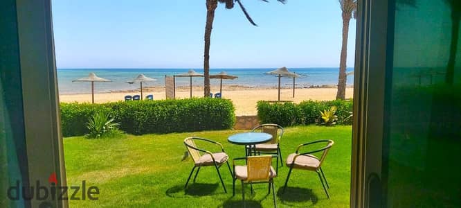 At the old price, a finished chalet ready for viewing, 3 bedrooms for sale, direct sea view in La Vista Ain Sokhna.