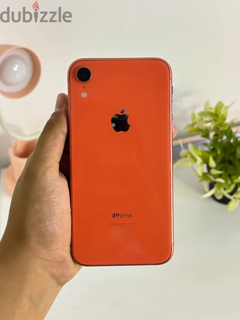 Apple - iPhone XR 3