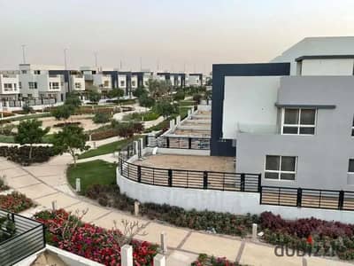 Townhouse for sale in Hyde park ,Ready to move,Fully finished, lowest price in the market.