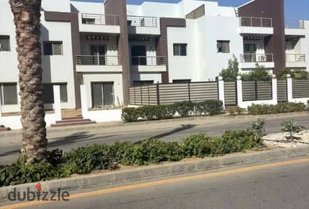 Townhouse for sale in Hyde park ,Ready to move, lowest price in the market.
