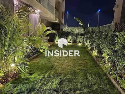 Apartment with a garden for sale in Taj City New Cairo1.5% down payment and installments over 12 years.