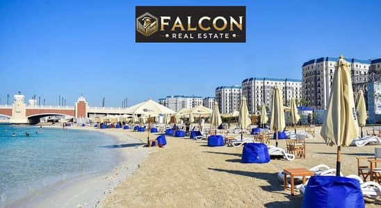 A fully finished, turnkey apartment with a great view, first row in the Latin Quarter, North Coast
