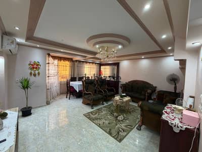 Apartment for rent in Zahraa El Maadi in a side street off the Fifty, front-facing, including kitchen units, area 120m consisting of 2 rooms - reception - kitchen - bathroom - floor 6, not