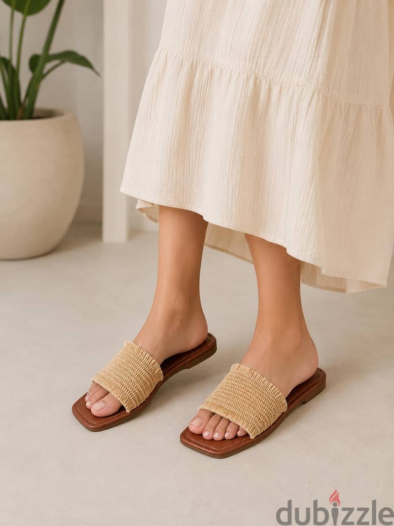slipper off white 1