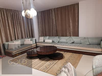 وحده في  فوكا باي مباشرة على اللاجون و جاردن المرحله التانيه مكيف بالكامل