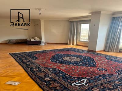 Office for rent 185m in Heliopolis in the Al-Abour Buildings area