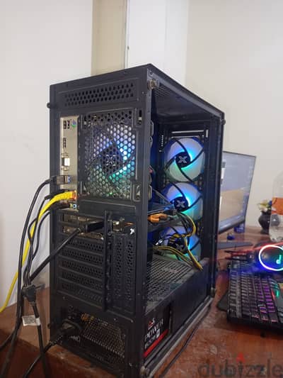 I512400F 610H RAm 16  RX 580 8GB  ،M 2  256
