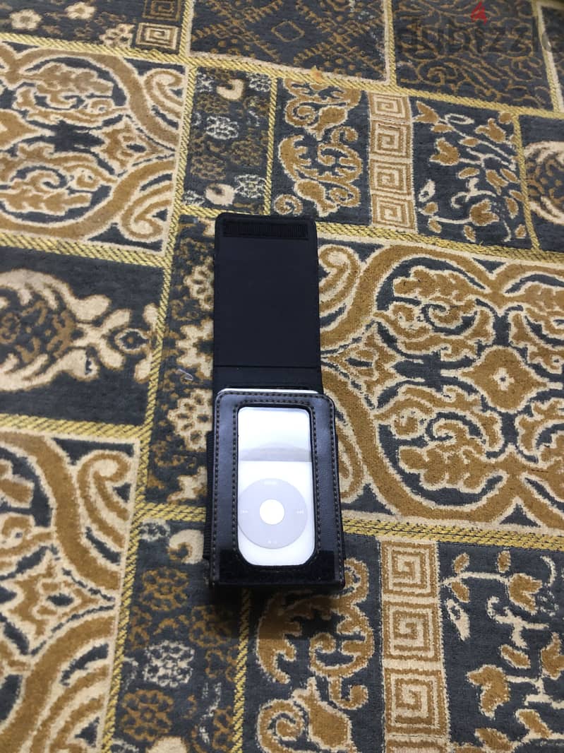 Apple iPod classic 60G  5th Generation 3