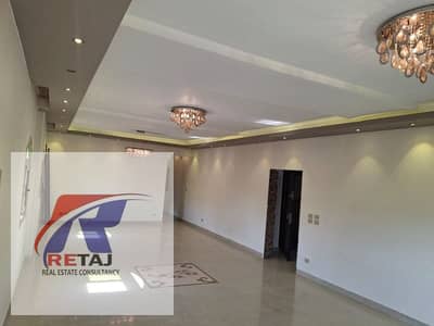Apartment for rent with kitchen, appliances, and air conditioning in the Second Villas District, Fifth Settlement | 5 rooms for rent in the Second