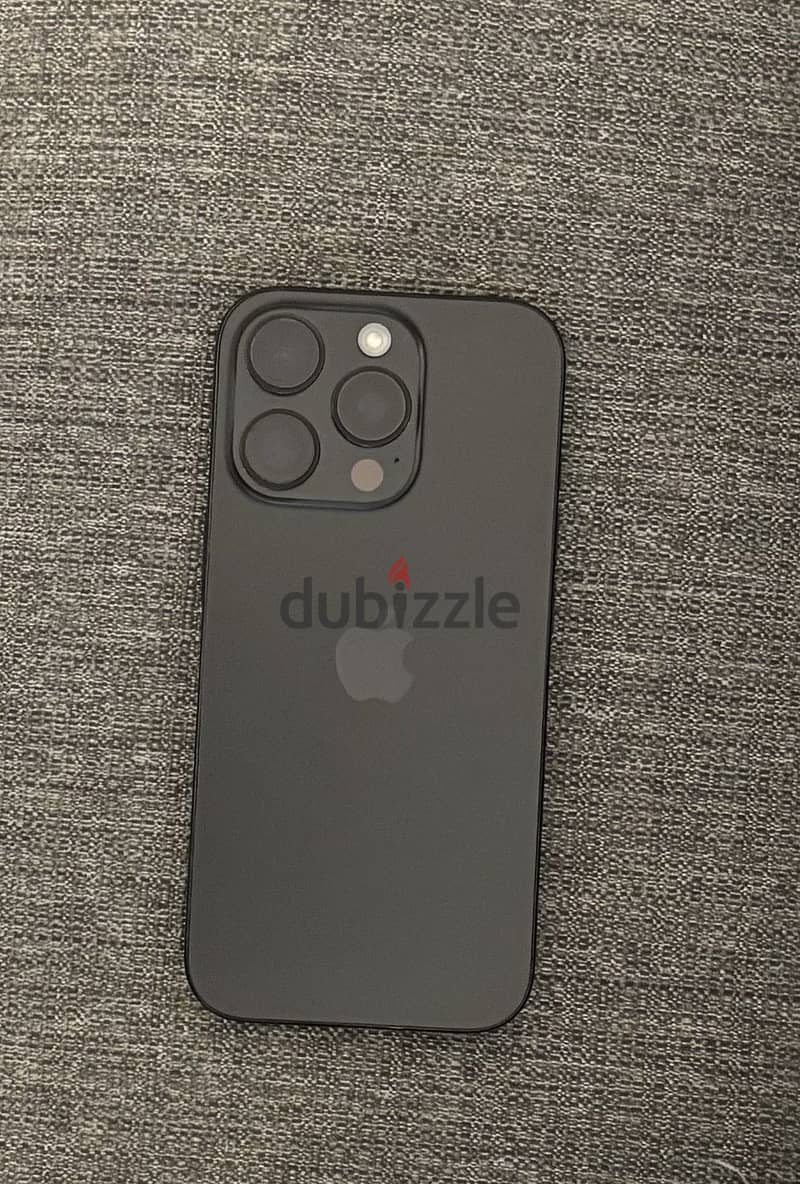 Apple - iPhone 16 Pro 1