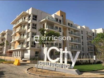Ready-to-move-in apartment for sale in Mountain View iCity October, Culb Park phase.