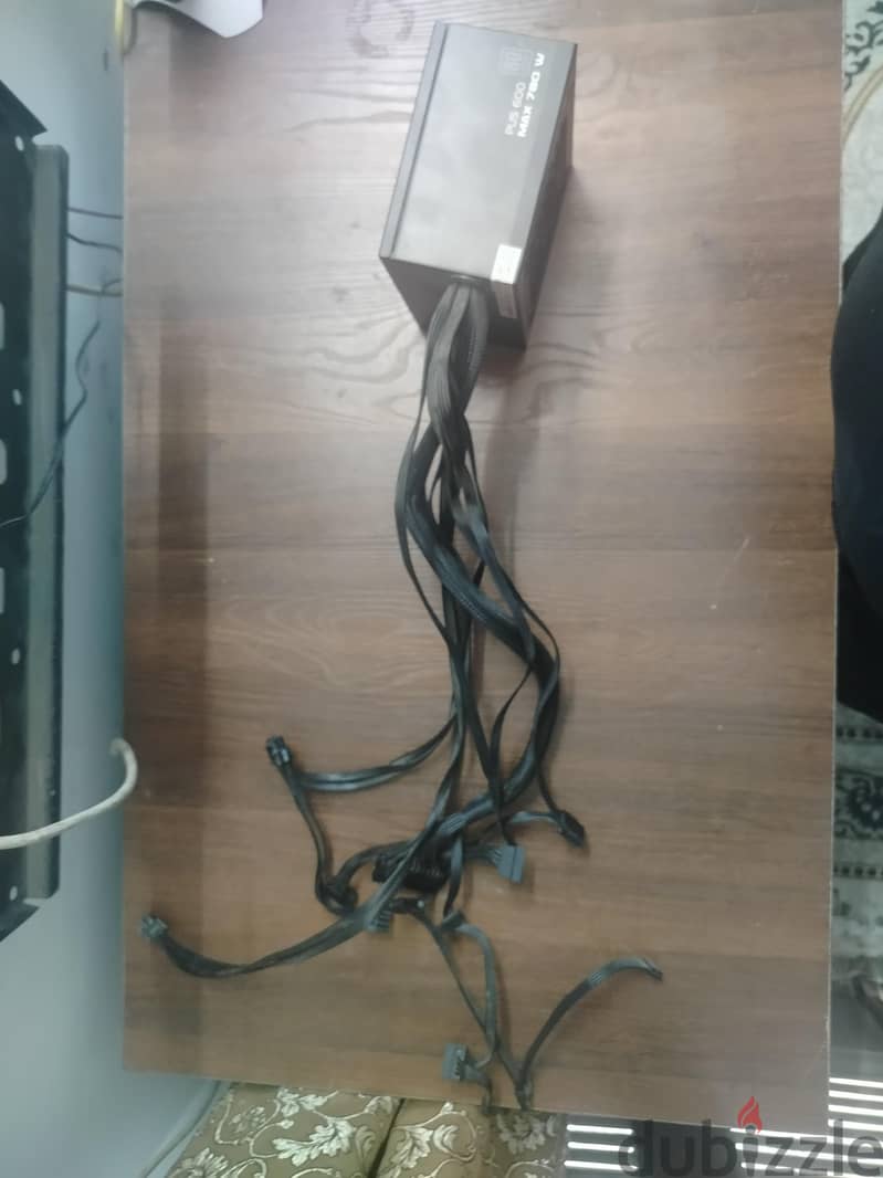 powers supply 600w 3