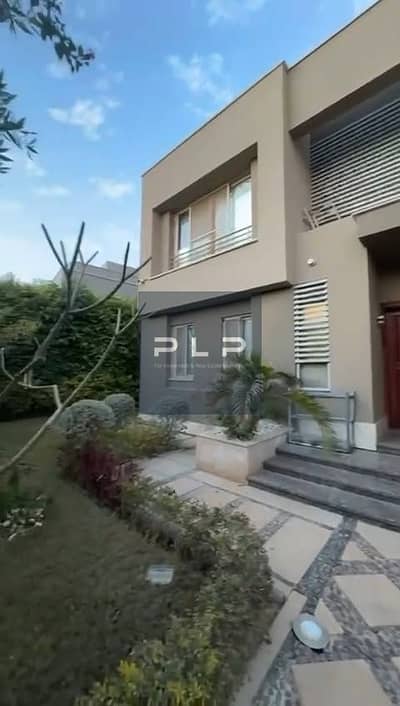 Villa for sale, immediate delivery, prime location with a full sea view in the prestigious Palm Hills residential compound.