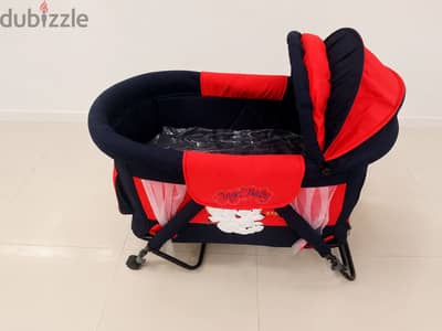سرير وهزاز أطفال Angel Baby بحالته الجديده (استعمال بسيط جداً)
