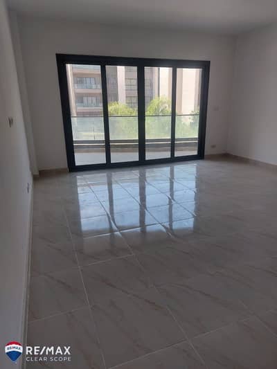 شقة للإيجار في مدينتي B15 | 131 م² | 3 غرف نوم | تشطيب شركة | فيو شارع