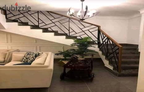 فيلا بجاردن للبيع متشطبه بالكامل ب كومباوند طلاله بجوار كومباوند سوديك و نيو جيزه