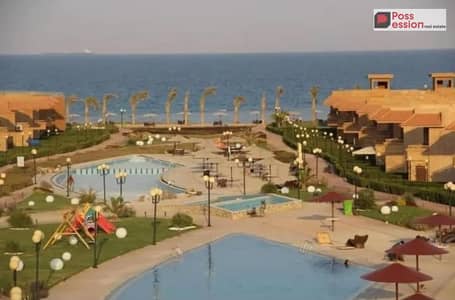 بمقدم 654 الف ,شاليه متشطب استلام فوري seaview في ماليبو malibu العين السخنة طريق الزعفرانة