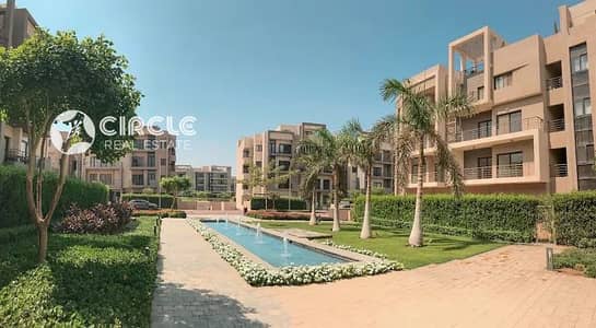 فيو مميز شقة ٢٤٠م تشطيب كامل للإيجار قريبة من الجامعة الأمريكية في المراسم فيفتي سكوير التجمع الخامس 5th Settlement القاهرة الجديدة New Cairo