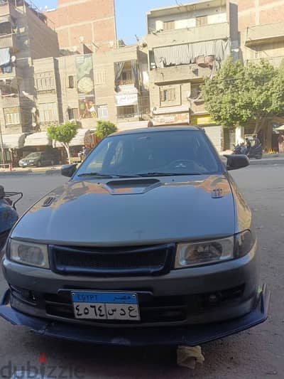 ميتسوبيشي لانسر 2000