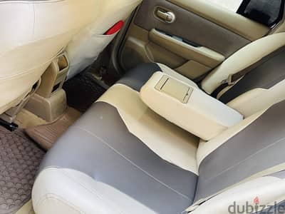 Nissan Tiida 2006
