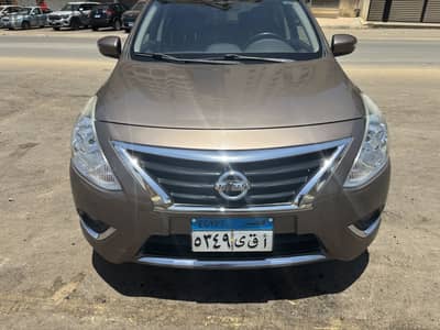 Nissan Sunny 2022