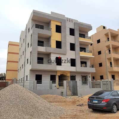 Apartment for Sale Second Number from Al Ain Mall | View of Suez Road
