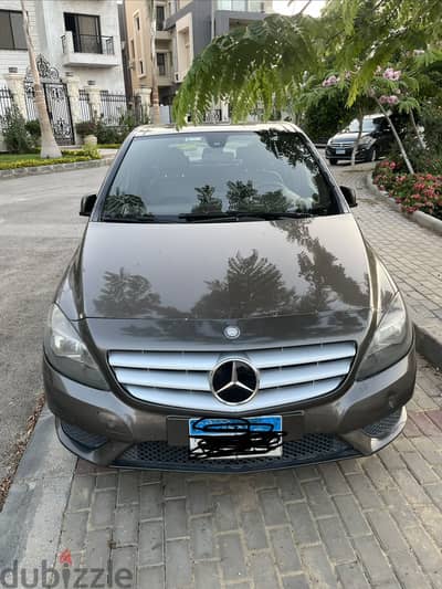 مرسيدس بنز بى 180 2014